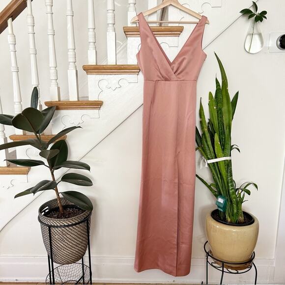 NWT BHLDN Sleeveless Blush Pink V-Neck Midi Dress Back Zip Bridal Guest Size 2 - Picture 1 of 6
